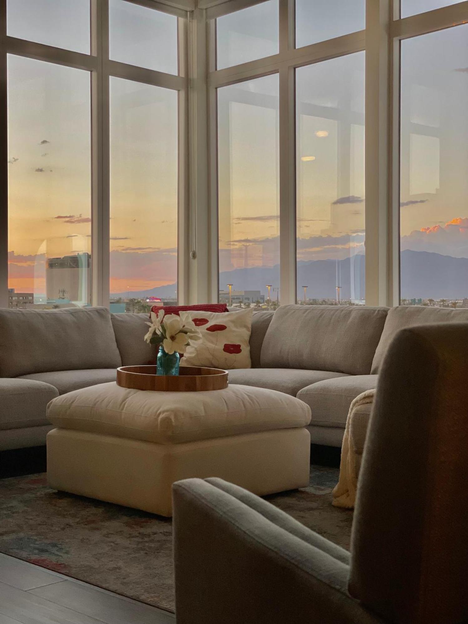 Fremont Experience With Pool/spa Apartment Las Vegas
